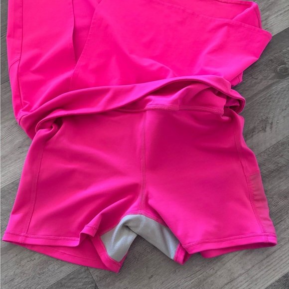 The North Face Pink Tennis Active Skirt - Picture 3 of 3